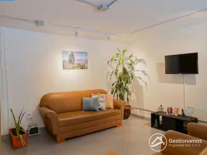 WhatsApp Image 2025-11-24 at 7.27.02 PM (4).jpeg